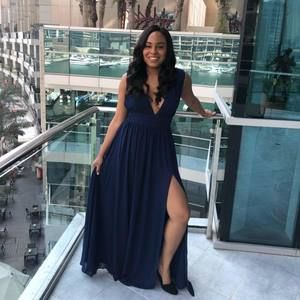 Meet your Posher, Akilah